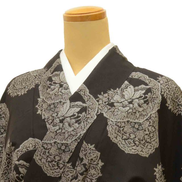 本場大島紬　雪輪尽くし　未使用品　パールトーン 誠実屋】 通好みの逸品 本場大島紬 しつけ付 未着用 美品 正絹 一元