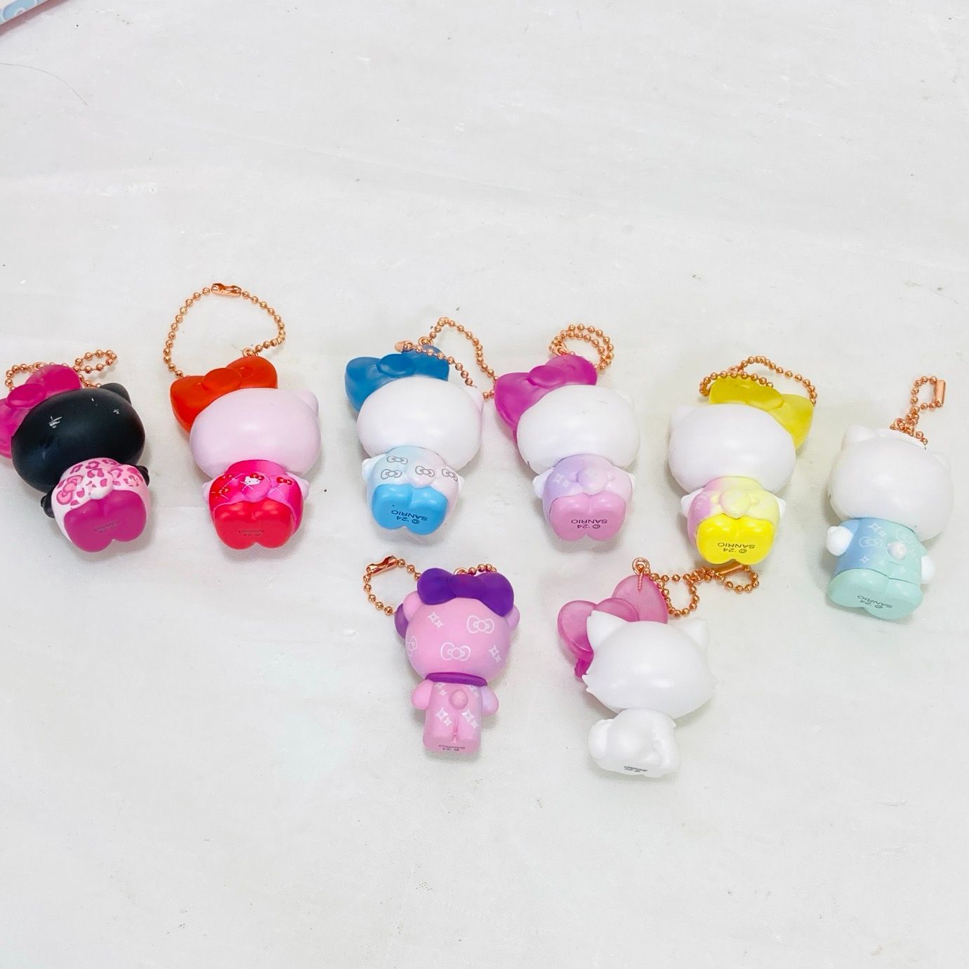 ハローキティ シークレットマスコットチャーム　コンプリートセット サンリオ ハローキティ シークレットマスコットチャーム コンプリート