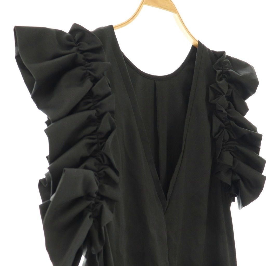 メゾンドドルチェ　フリルラッシュガード メゾンドドルチェ maison de Dolce フリルラッシュガード