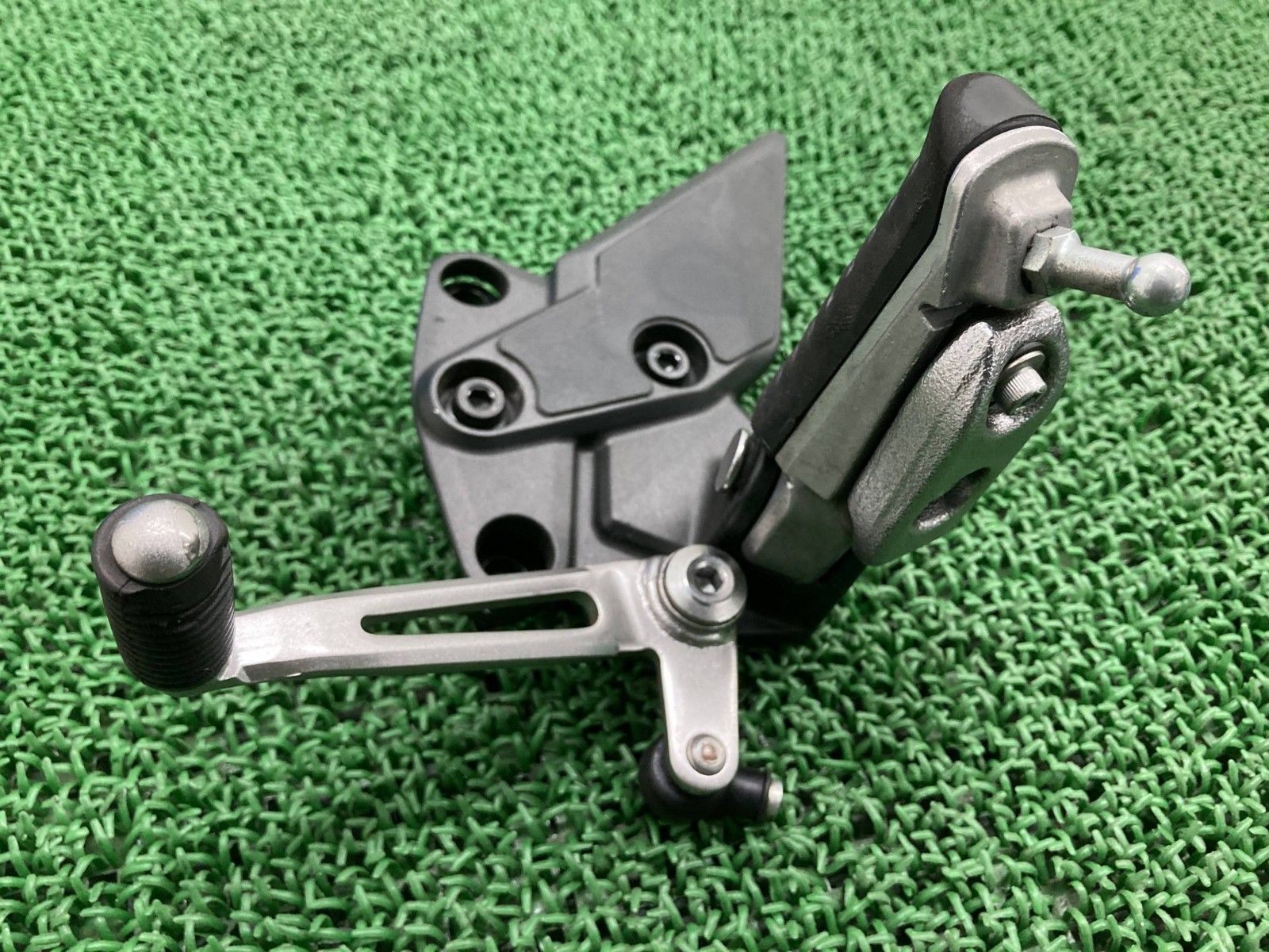 NINJA1000 ステップ 左 0726 カワサキ 純正 中古 バイク 部品 ZX1000G