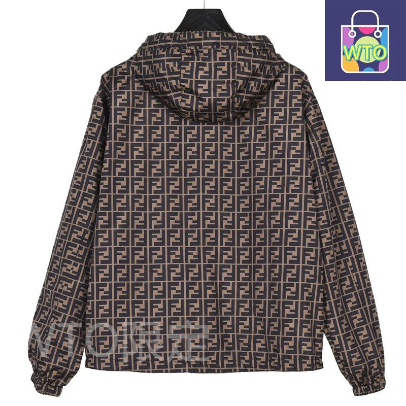 今日特価】FENDI フェンディ ロゴ満載両面着用ジャケット ストライプ面