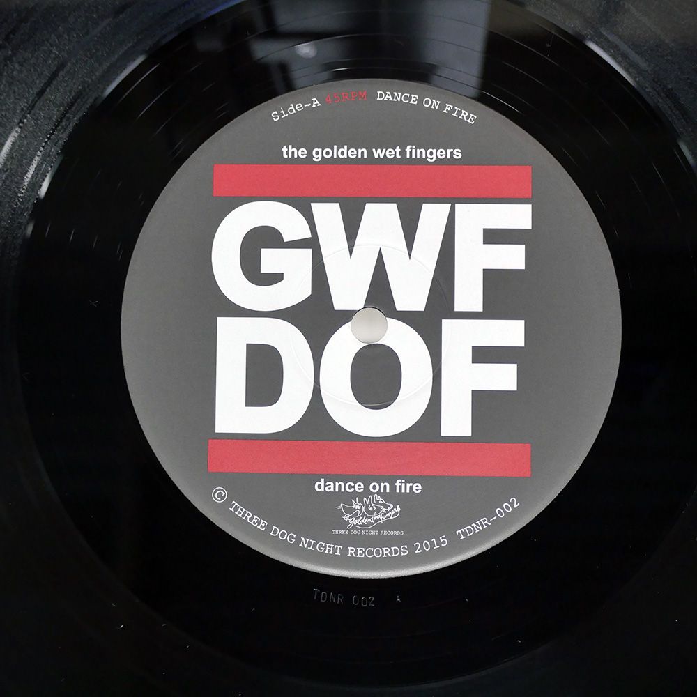 国内盤 THE GOLDEN WET FINGERS/DANCE ON FIRE/THREE DOG NIGHT
