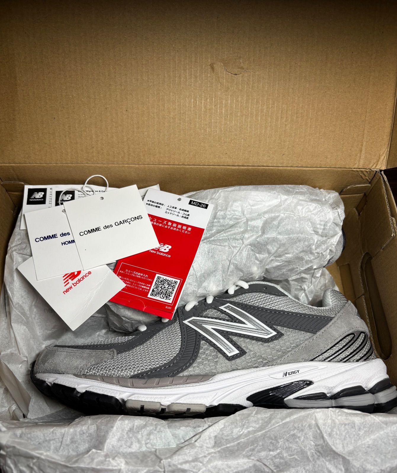 コムデギャルソン オム × ニューバランス 860V2 グレー ほぼ未使用