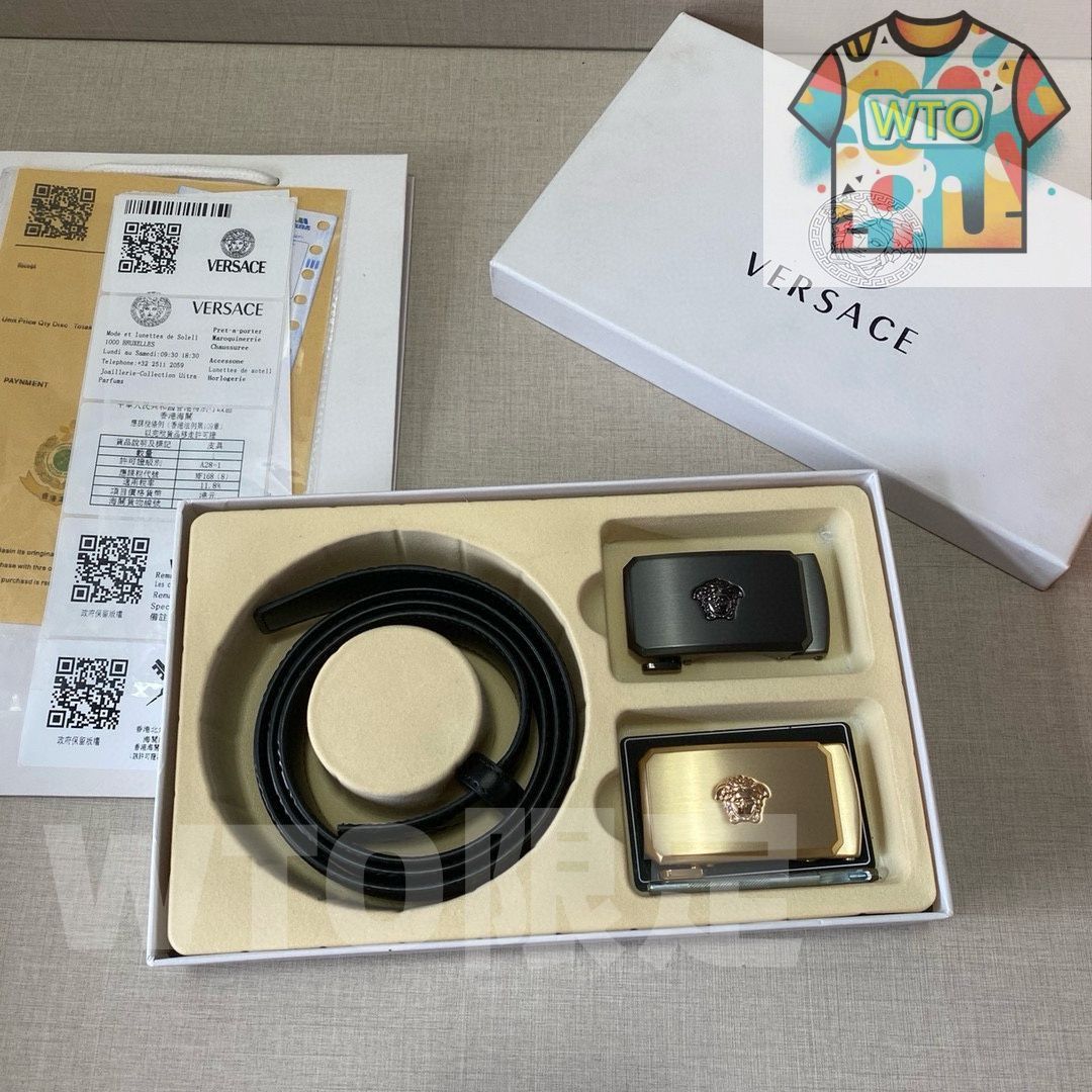 ヴェルサーチ VERSACE (新品●未使用) 本日特価] ヴェルサーチ Versace 高級レザー ベルト＆バッグ スーパー