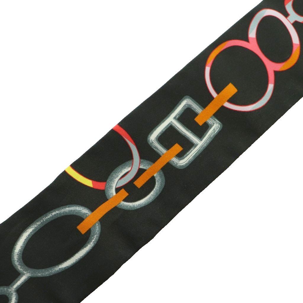 HERMES スカーフ ツイリー DO RE BOUCLES ブラック シルク HERMES エルメス ツイリー スカーフ DO RE BOUCLES シルク100