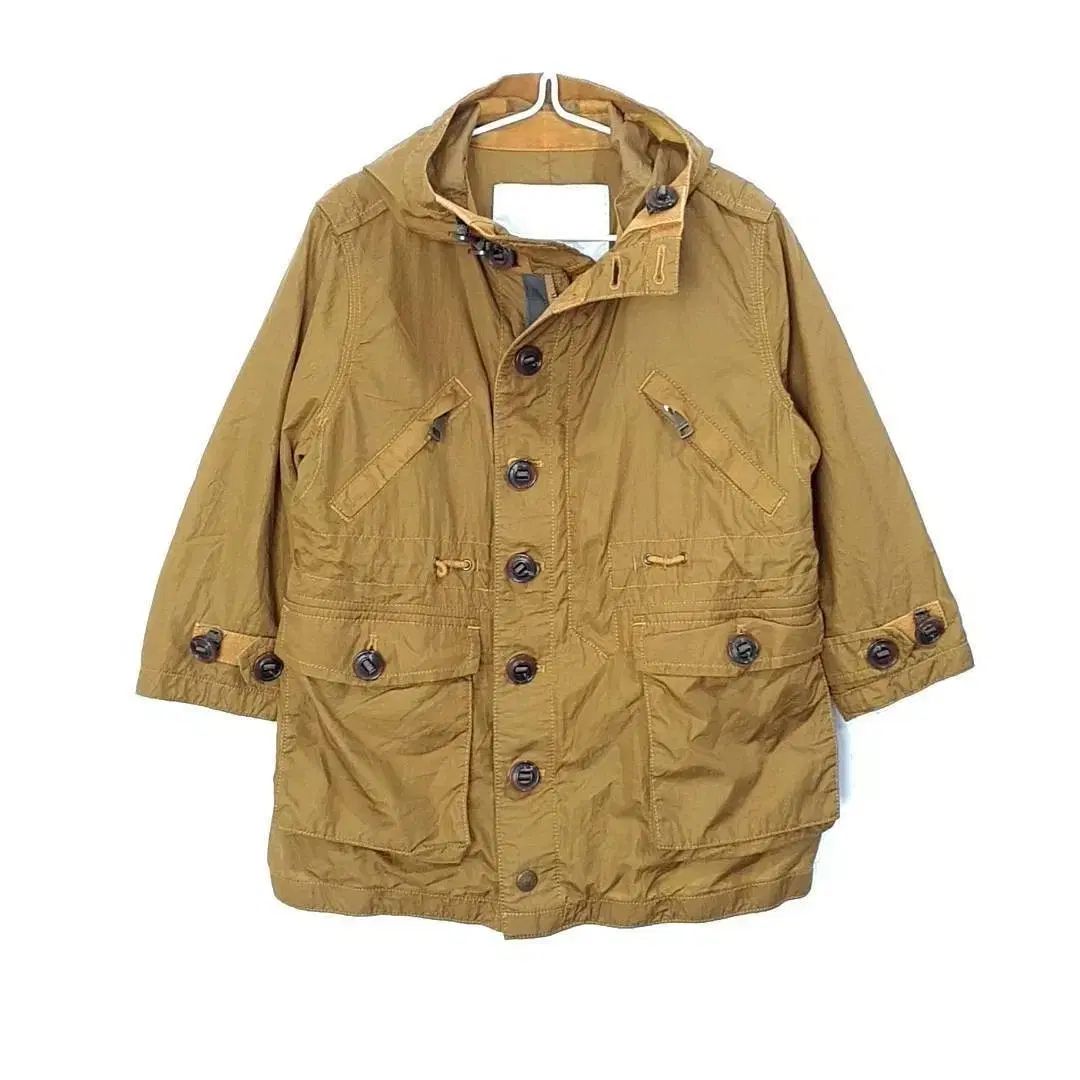 100/3y) バーバリー ウィンドブレーカー フード マウンテンパーカー