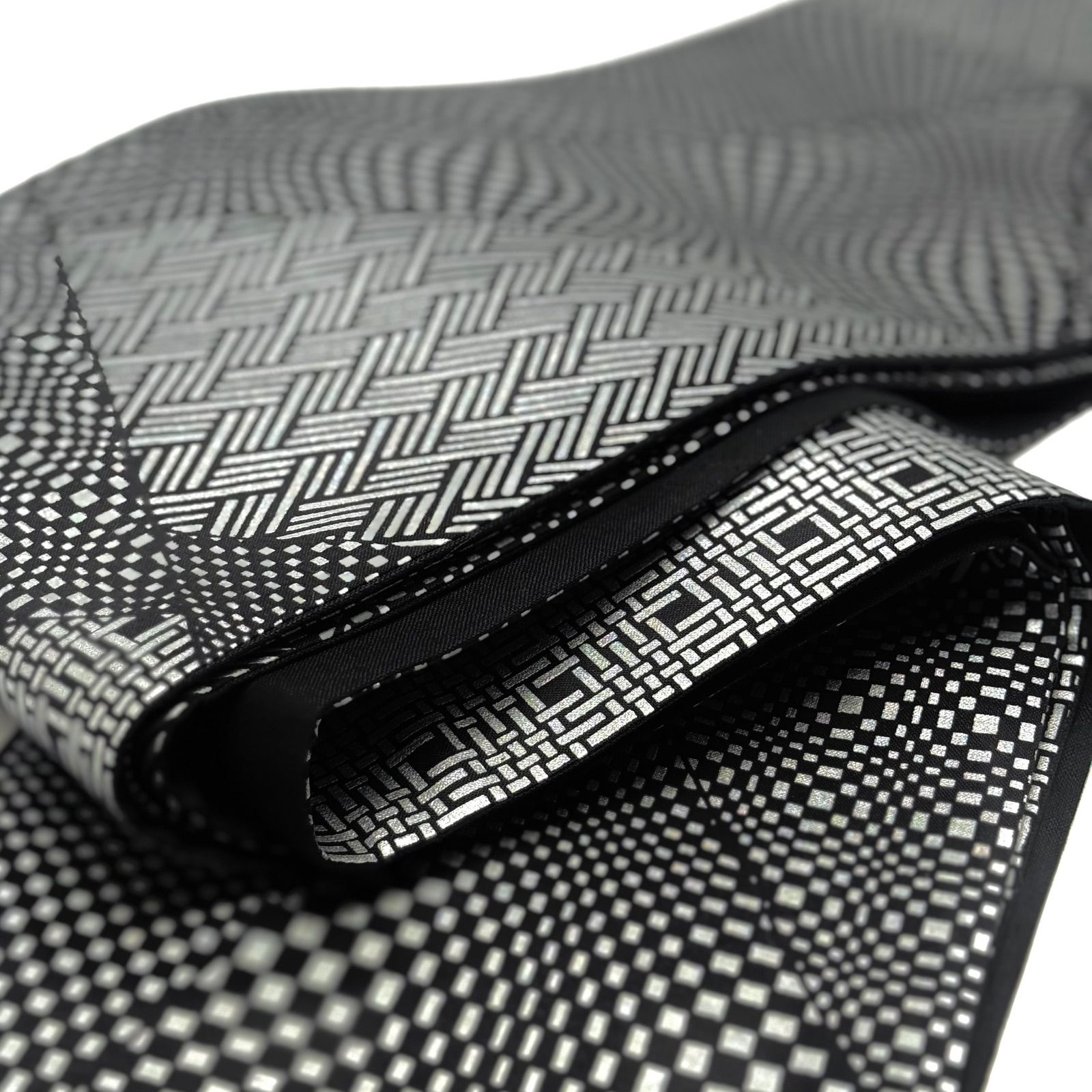 伊勢型紙 手染め 半幅帯 幾何学模様 形梅 石塚染工 「石塚久美子