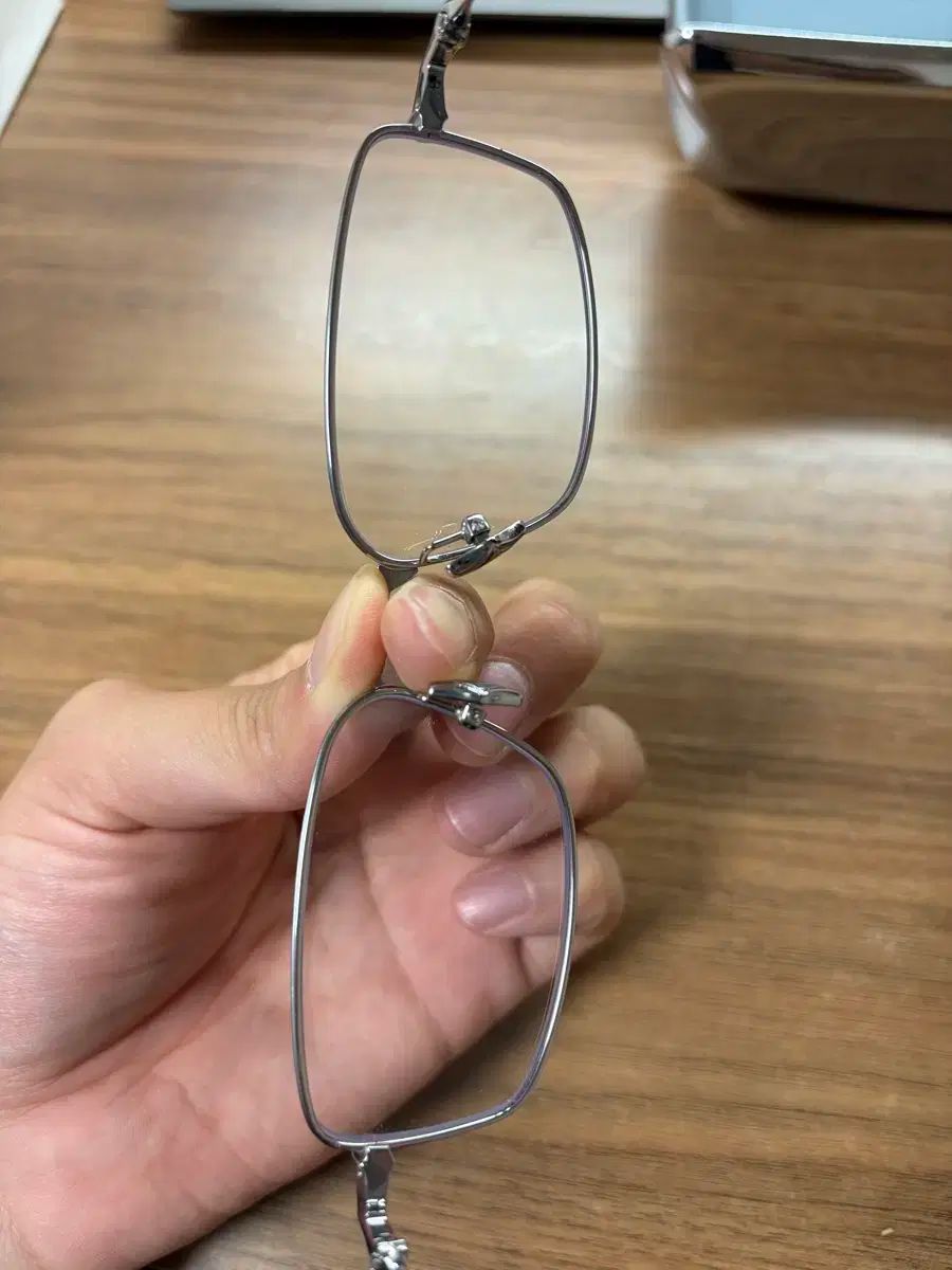 GENTLE MONSTER(ジェントルモンスター) アトミック メガネ 小物 GENTLE