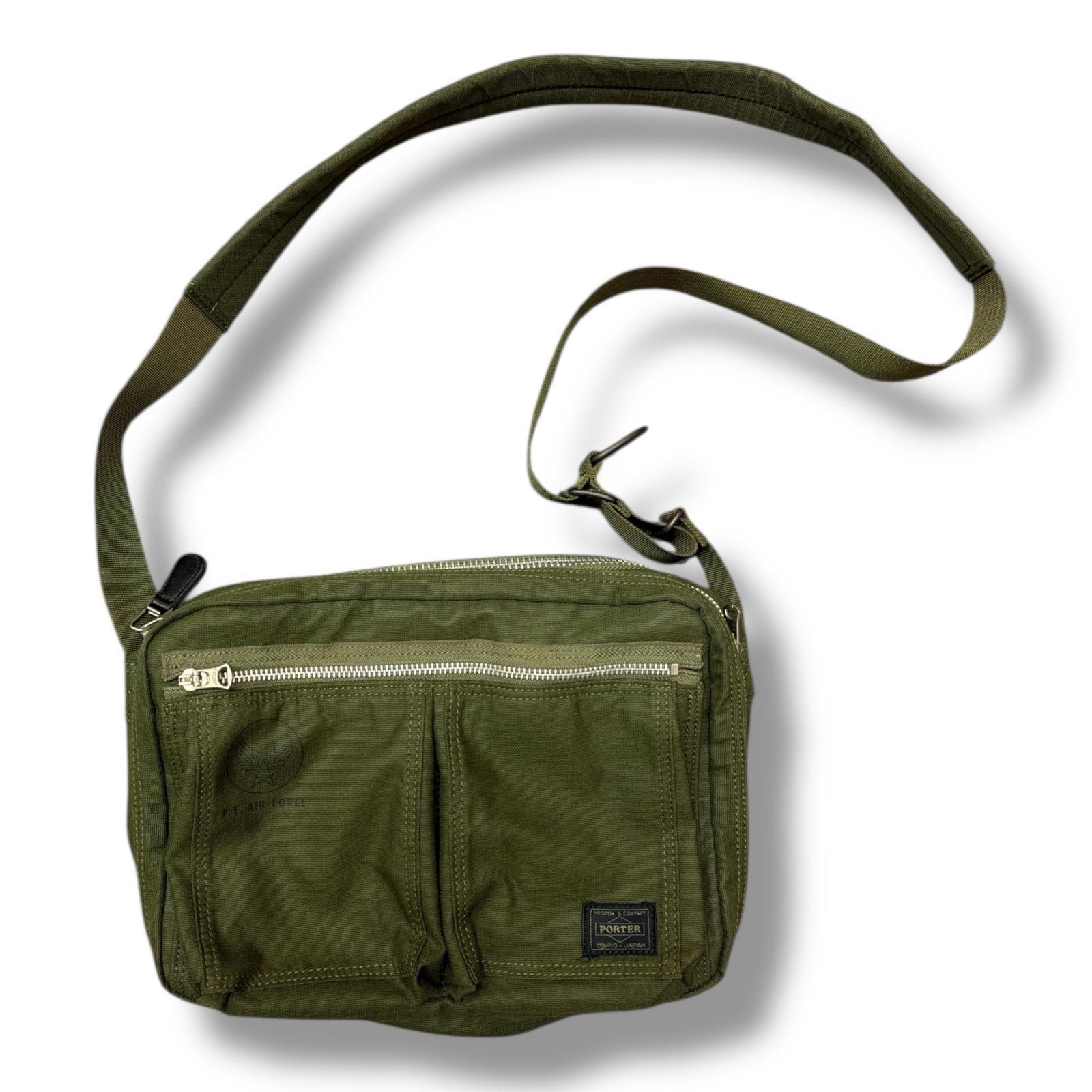 【美品】PORTER ポーター FLYING ACE ショルダーバッグ カーキ. PORTER PORTER FLYING ACE SHOULDER BAG ポーターフライングエース