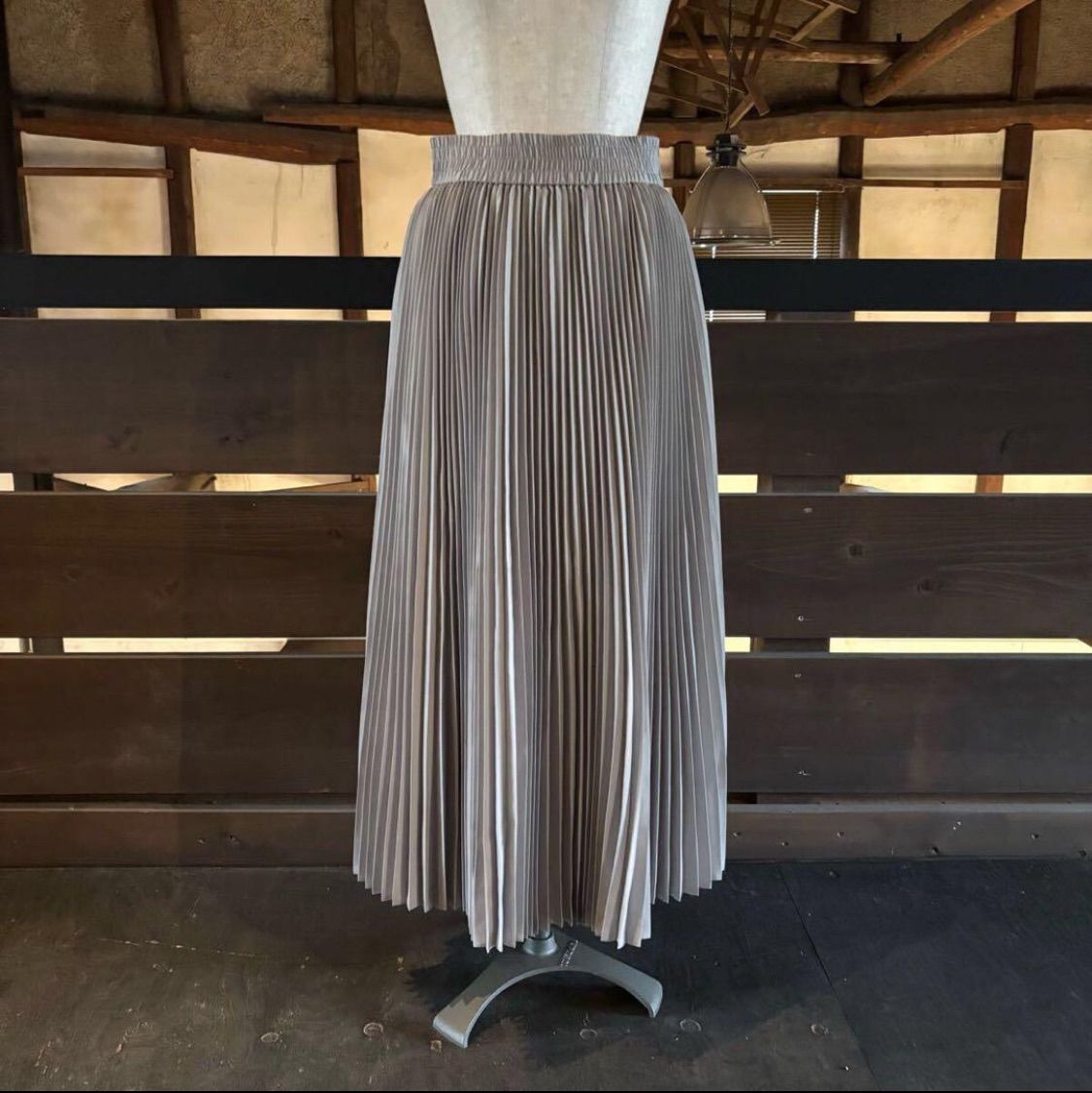 25ss 2025 新品 HYKE LAWN PLEATED SKIRT ハイク プリーツ スカート