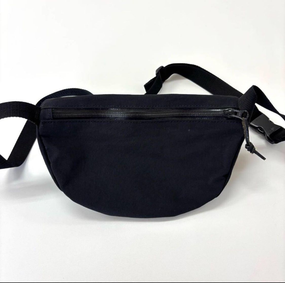 DRESSEDUNDRESSED バッグ DRESSEDUNDRESSED ドレスドアンドレスド ロゴ ショルダー バッグ