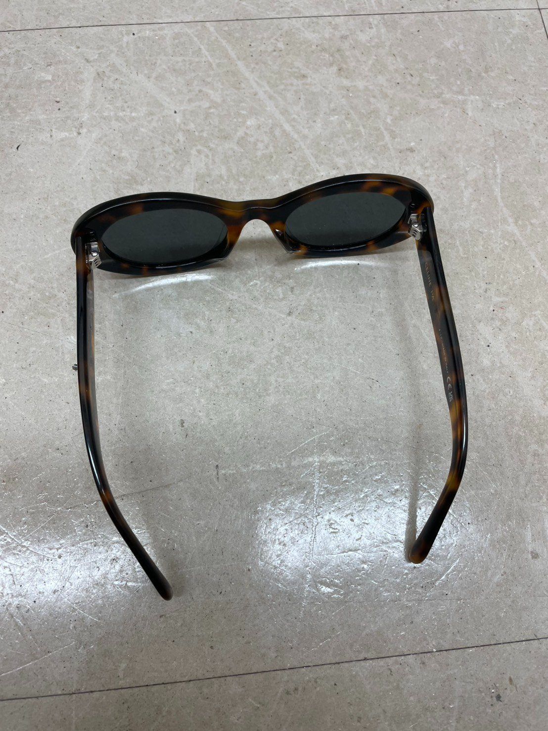 セリーヌ Celine サングラス CL40.94U CELINE トリオンフ べっ甲柄