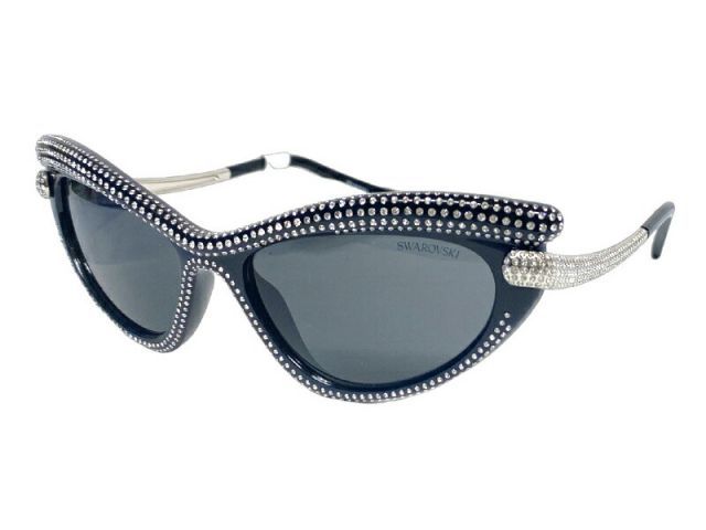 未使用 スワロフスキー サングラス キャットアイ キャッツアイシェイプ SK6038 クリスタル　ブラック　黒 ストーン SWAROVSKI 石　ライン 未使用 スワロフスキー サングラス キャットアイ キャッツアイシェイプ