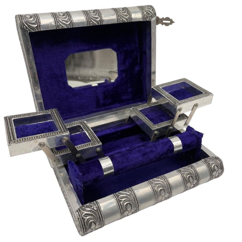 希少】シルバー アンティーク調 ジュエリーボックス 小物入れ