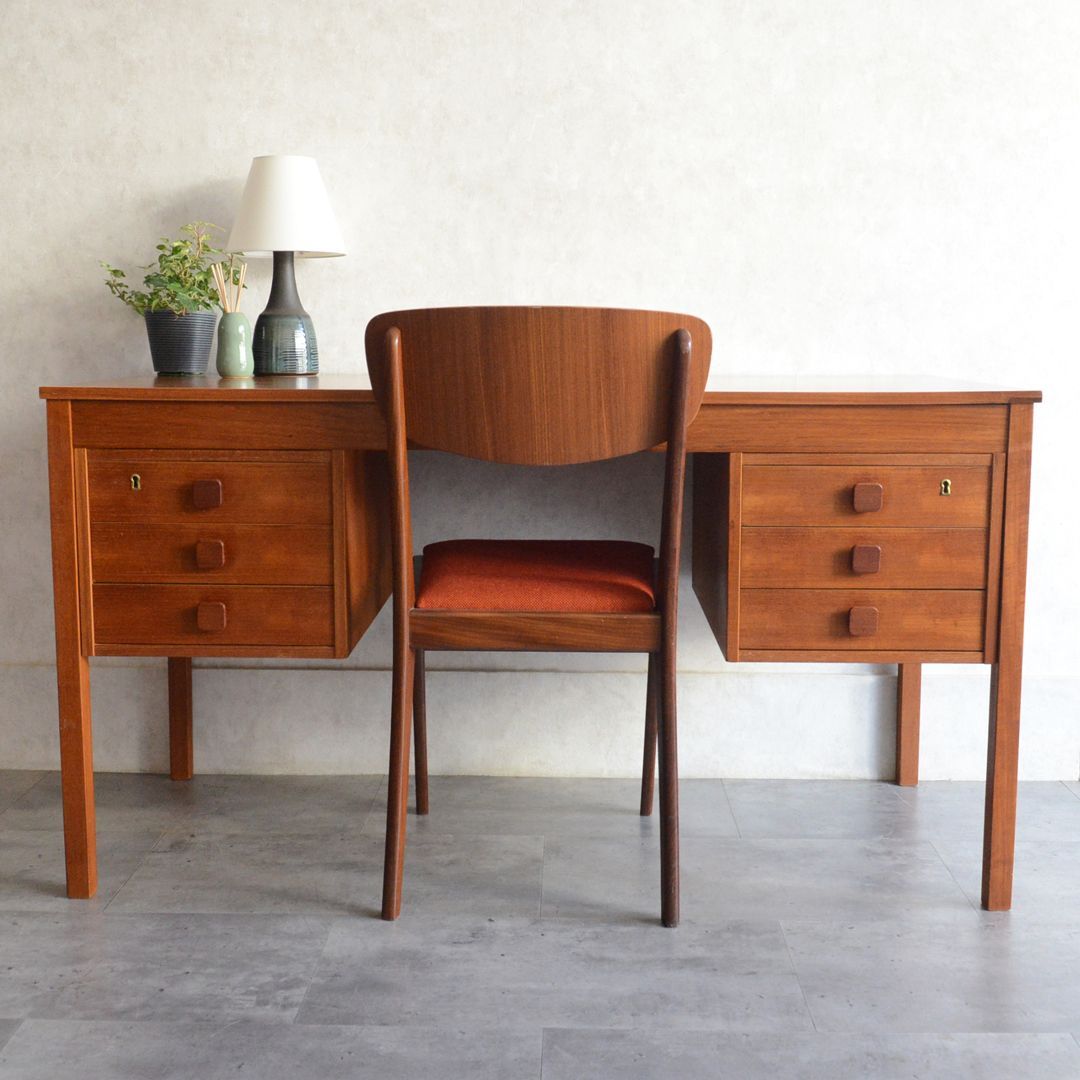 デンマーク 北欧ヴィンテージ チーク デスク 北欧家具 書斎机 パソコンデスク デンマークヴィンテージ デスク 片袖 机 チーク材 北欧家具/Danish