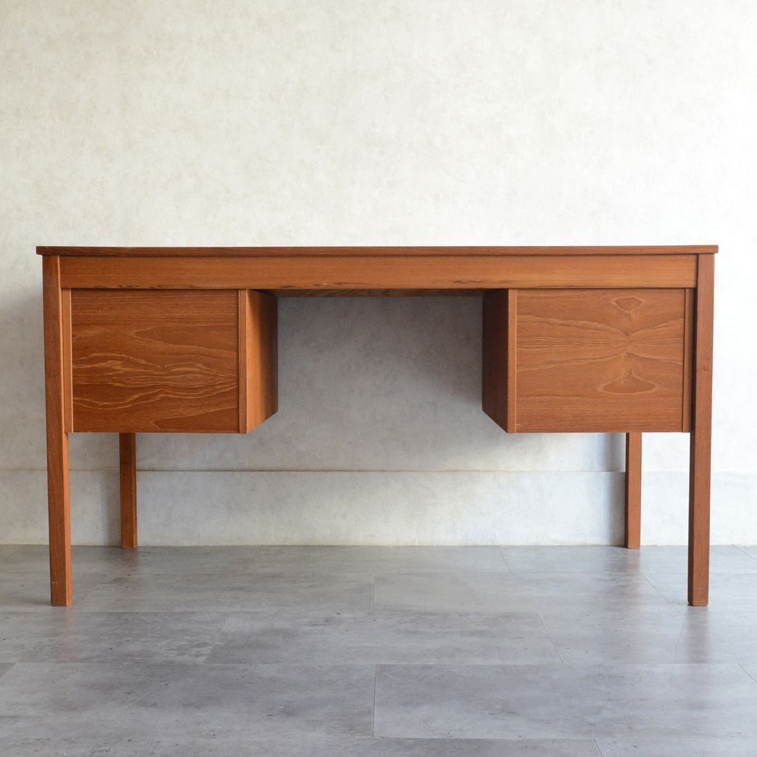 デンマーク 北欧ヴィンテージ チーク デスク 北欧家具 書斎机 パソコンデスク デンマークヴィンテージ デスク 片袖 机 チーク材 北欧家具/Danish