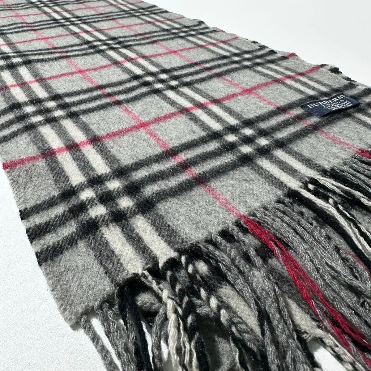 One Size バーバリー カシミア 100% チェック マフラー BURBERRY One Size バーバリー カシミア 100% チェック マフラー BURBERRY