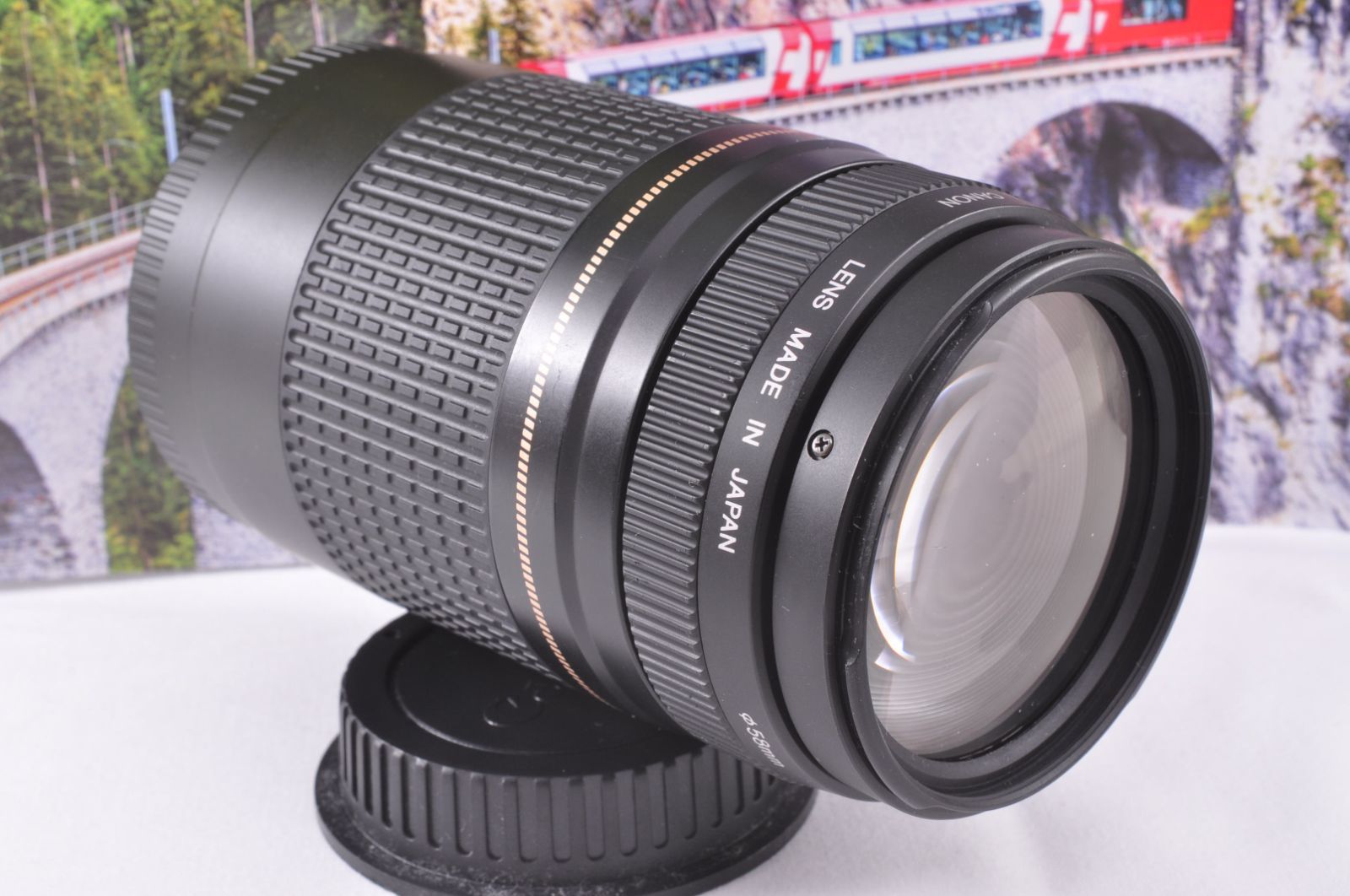 Canon EF 75-300mm USM 望遠ズームレンズ フード付 キャップ付 女性