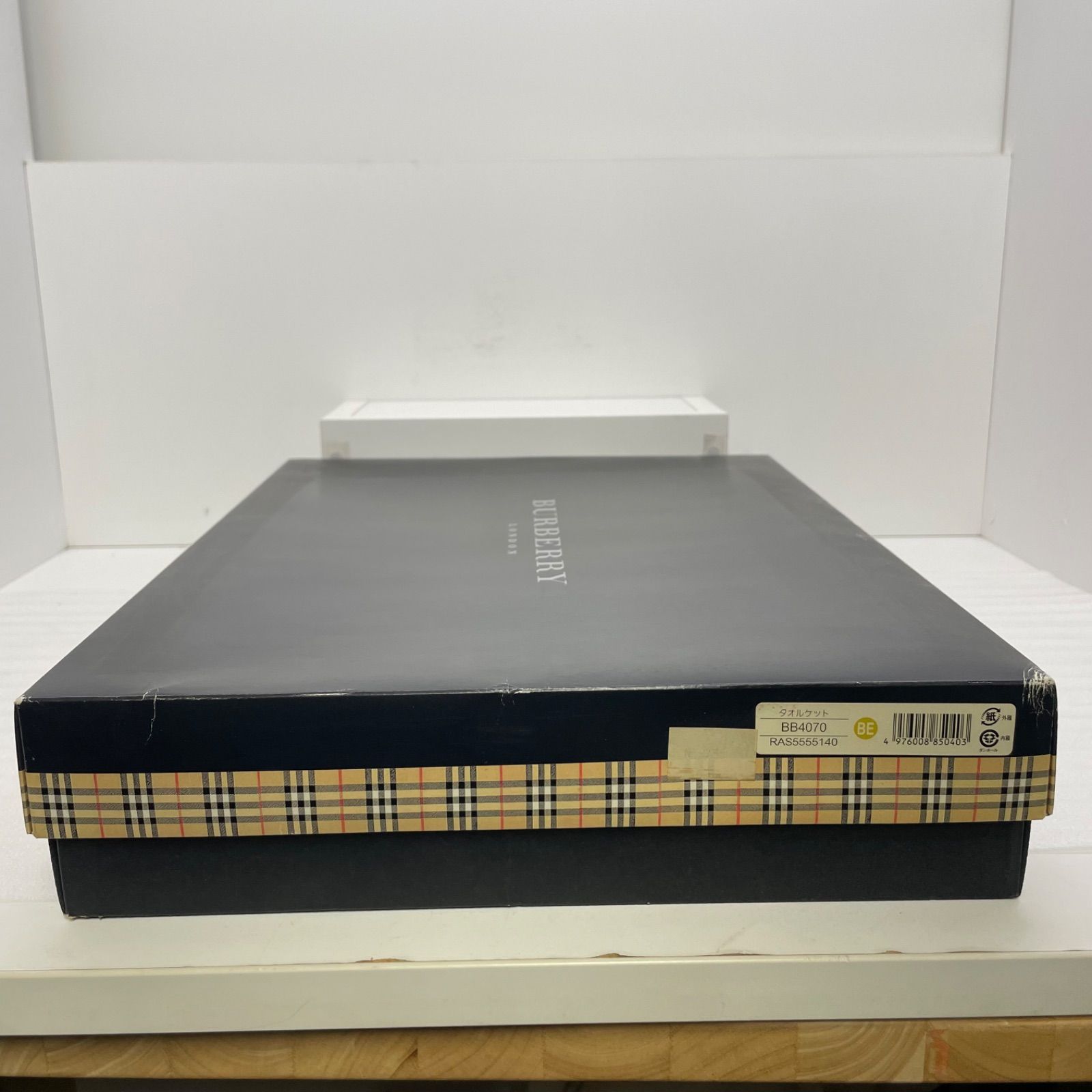 BURBERRY オールシーズン使えるタオルケット　新品未使用保管品 新品・未使用】BURBERRY バーバリー タオルケット（箱付き） - メルカリ