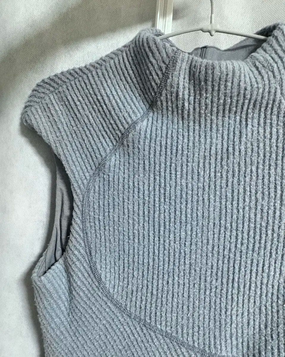 11/22 3点以上 -20%) SANDRO サンドロ ツアーベルベット ミニ