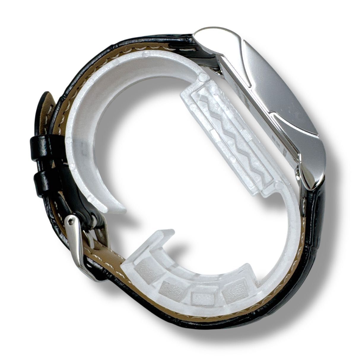 ブルガリ レッタンゴロ RT39S レザー ホワイト レディース 時計