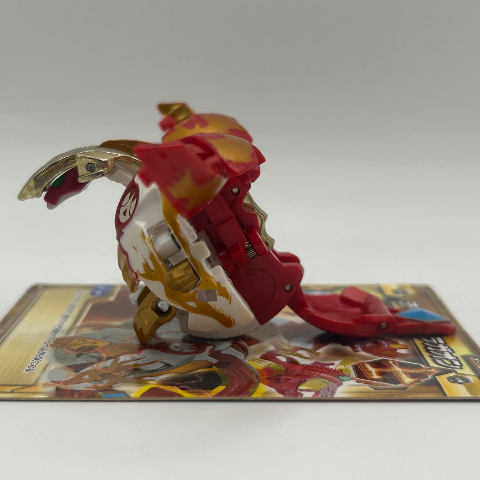 士リング・カード付き 爆丸 士ドラガオン 烈ガオウ 燕グライド 700G