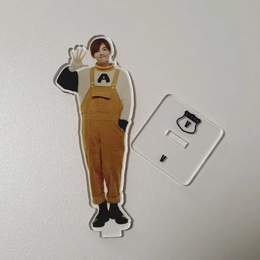 防弾BTS 2期 MUSTER ヴィ アクリルスタンド - メルカリ