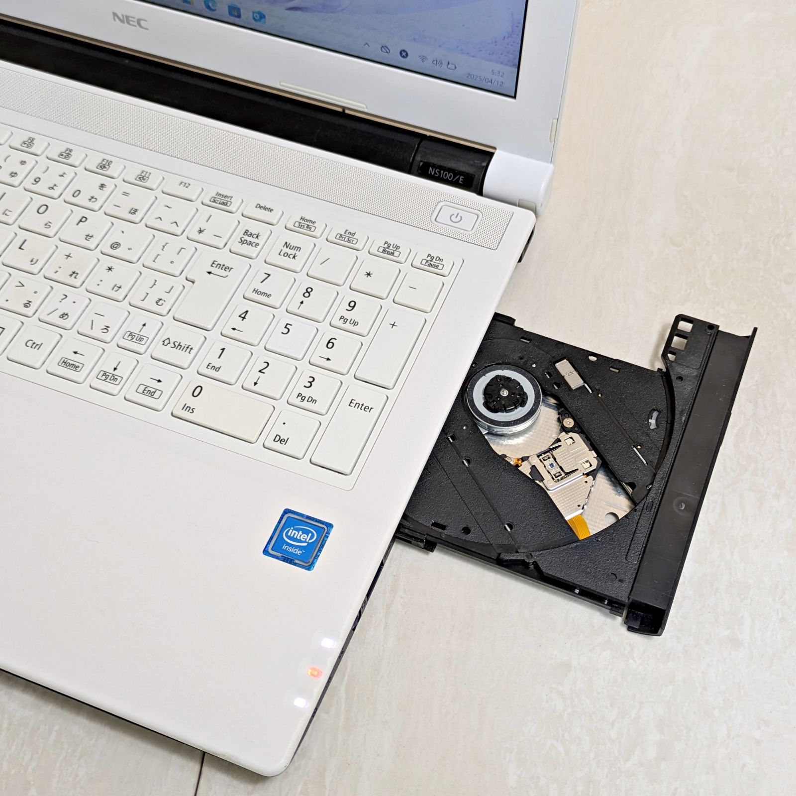 美品☆オフィス付き・新品SSD爆速・メモリ8G・初心者OK！Windows11