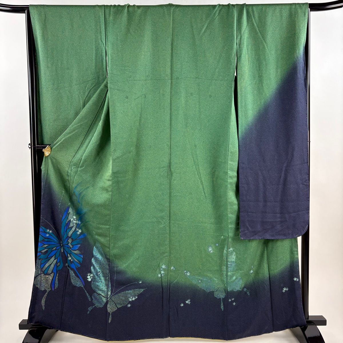 振袖 身丈164cm 裄丈67.5cm L 袷 蝶 花 染め分け 緑 正絹 秀品 【中古