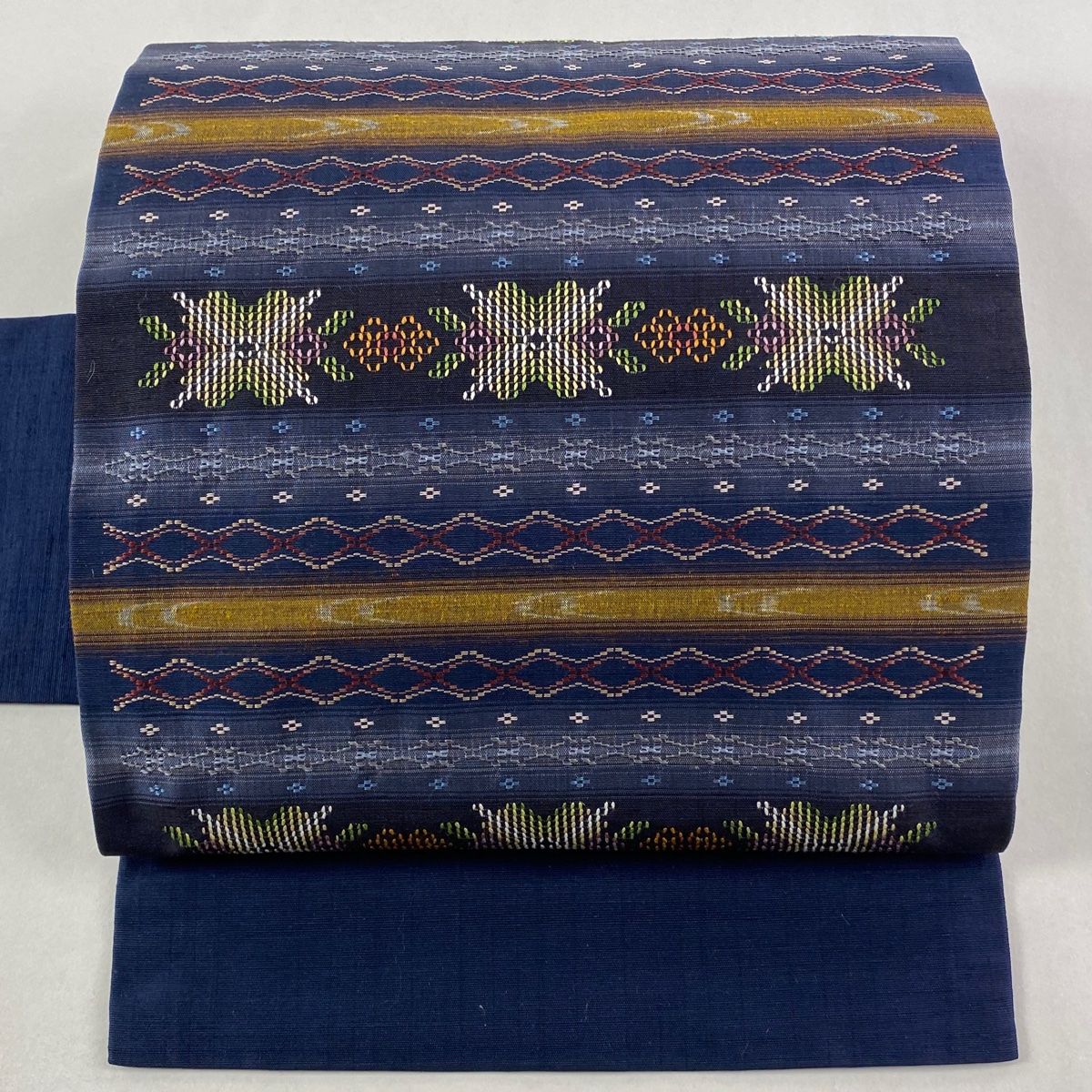 作家物【逸品】高級　シルクロード結城紬　名古屋帯　未使用 正絹 　素晴らしいお品 作家物【逸品】高級 シルクロード結城紬 名古屋帯 未使用 正絹