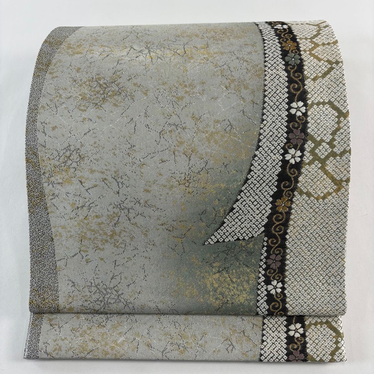 美品】 袋帯 秀品 桜 熨斗 箔 金糸 銀色 六通 正絹 【中古】 - メルカリ
