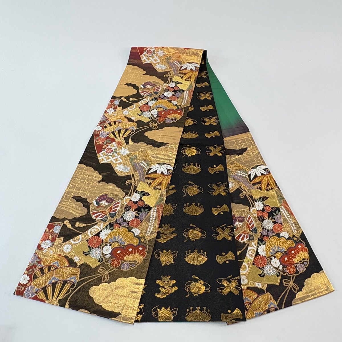袋帯 美品 秀品 雪輪 松竹 箔 黒灰 六通 正絹
