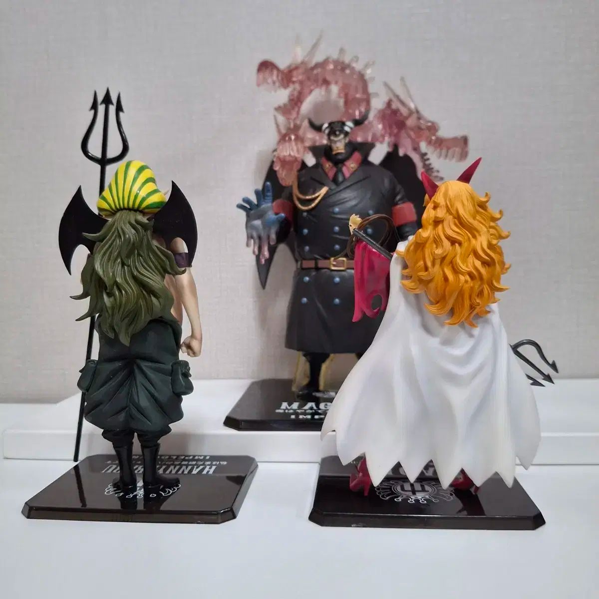 ワンピース マゼラン サディ ハンニャバル フィギュア ONE PIECE