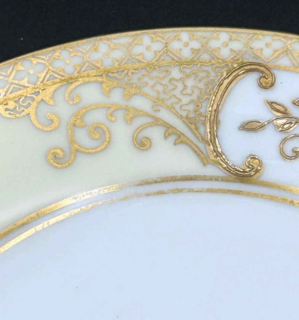 英国 里帰り オールドノリタケ ドレッシングテーブルセット マルキ印 金盛り 英国 里帰り オールドノリタケ ドレッシングテーブルセット マルキ印