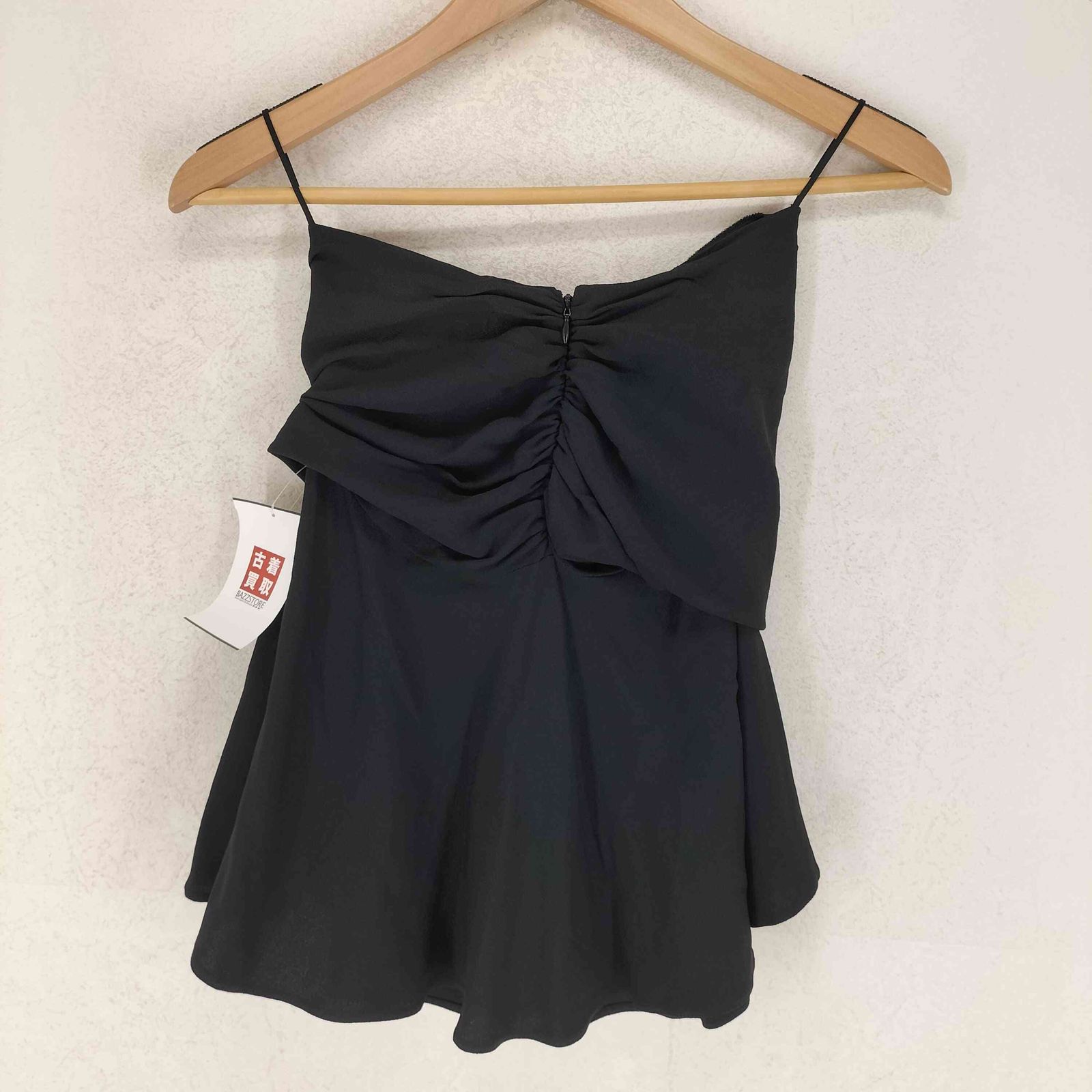 ミュウミュウ miu miu フロントシャーリングベアトップブラウス