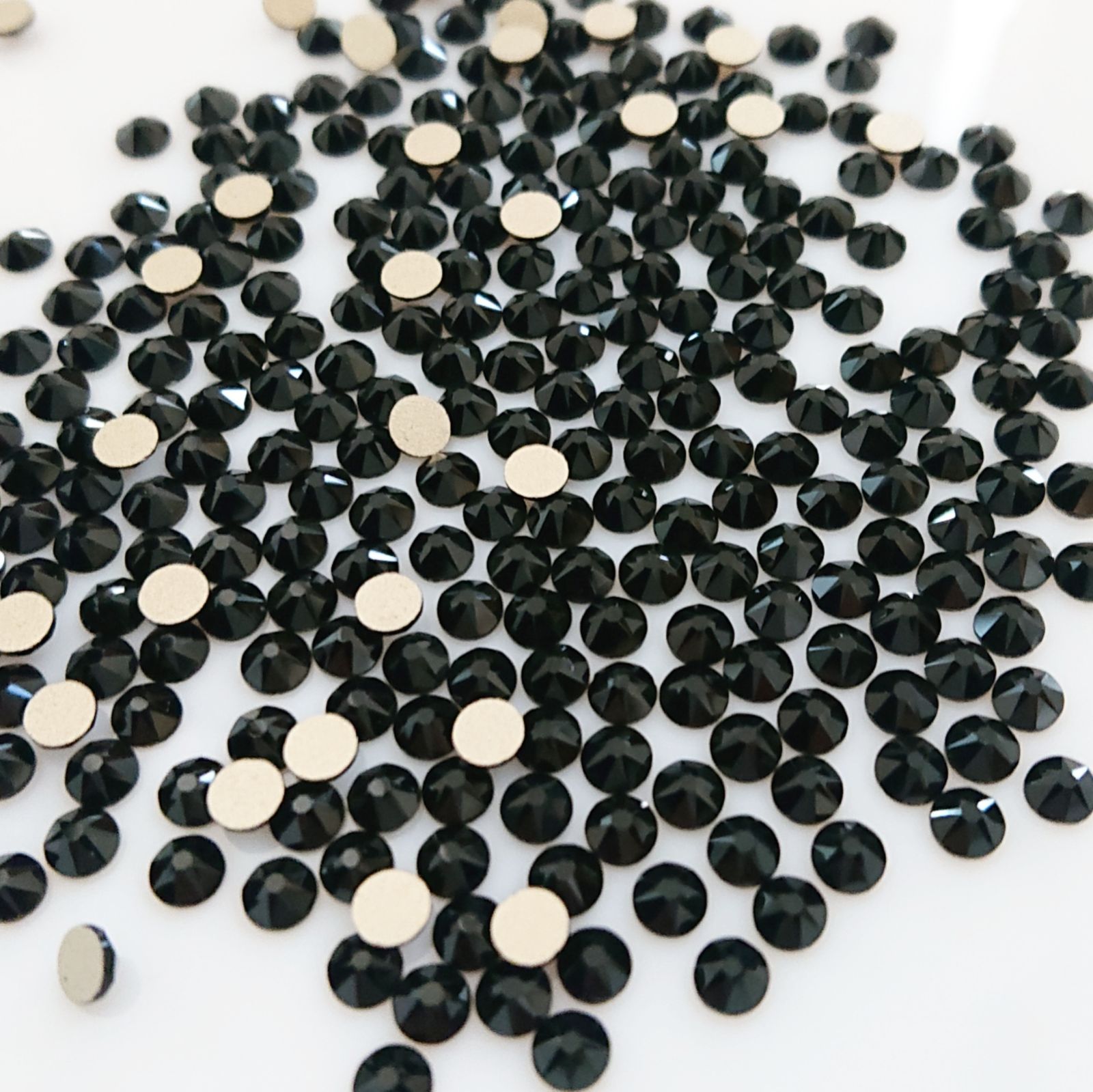 ラインストーン#2088 ブラック SS16 新体操の衣装に / ガラスビジュー  