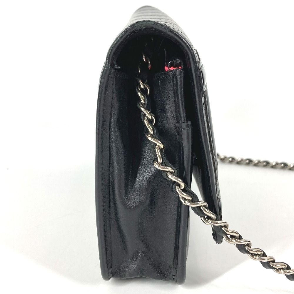 CHANEL ブラック ショルダーバッグ CHANEL シャネル ショルダーバッグ チェーンウォレット A46646 レザー