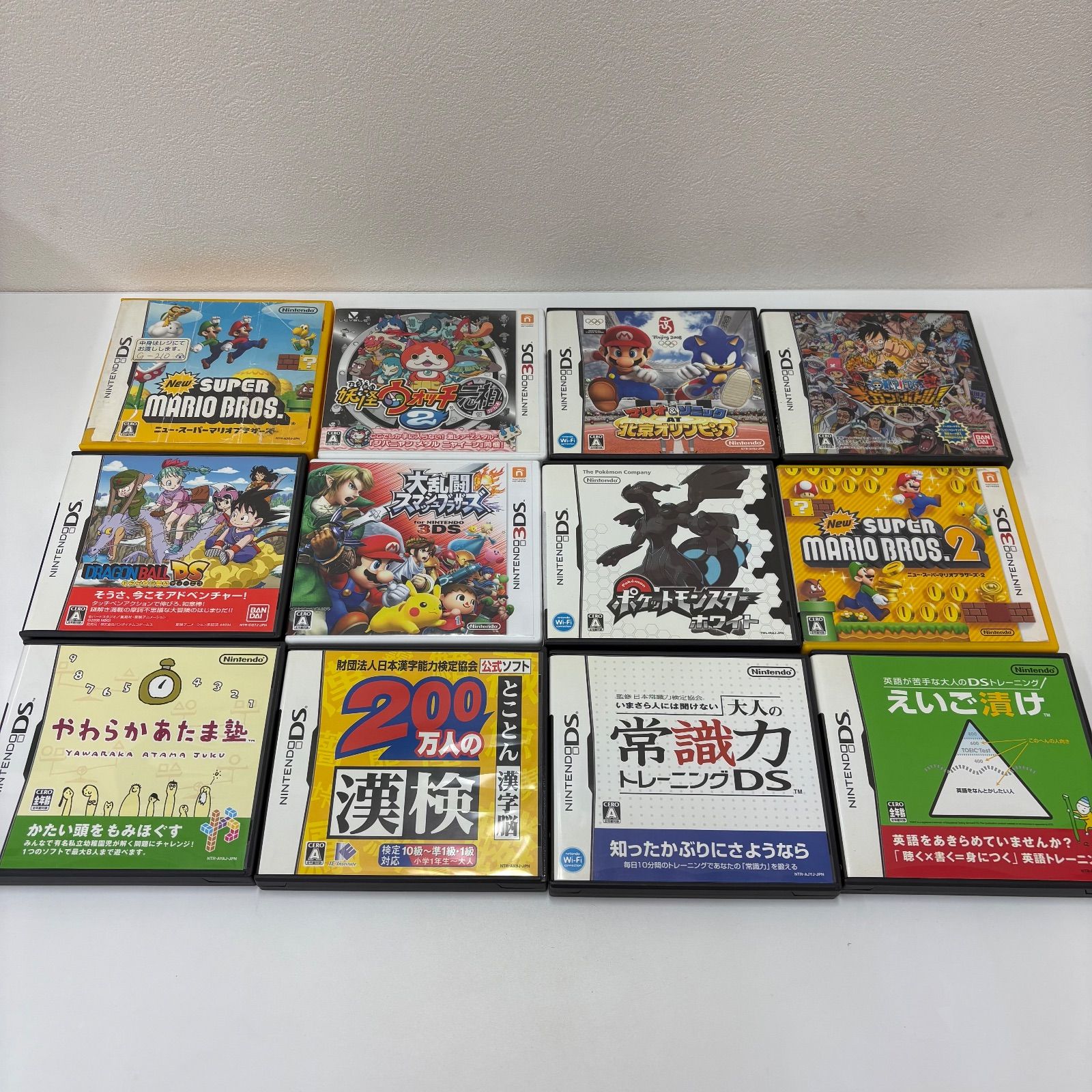 K 2607 DSliteなど4台 3 DSカセットなど31本おまとめ ポケモン スーパーマリオ ドラクエ スマブラ SDガンダムGジェネレーション ドラゴンボール ワンピース 妖怪ウォッチ