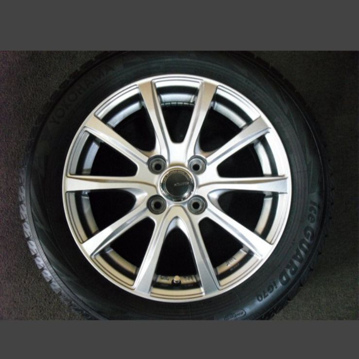 T-2161)本州送料無料 超バリ山 22年製 iG70 185/60R15 フィット 