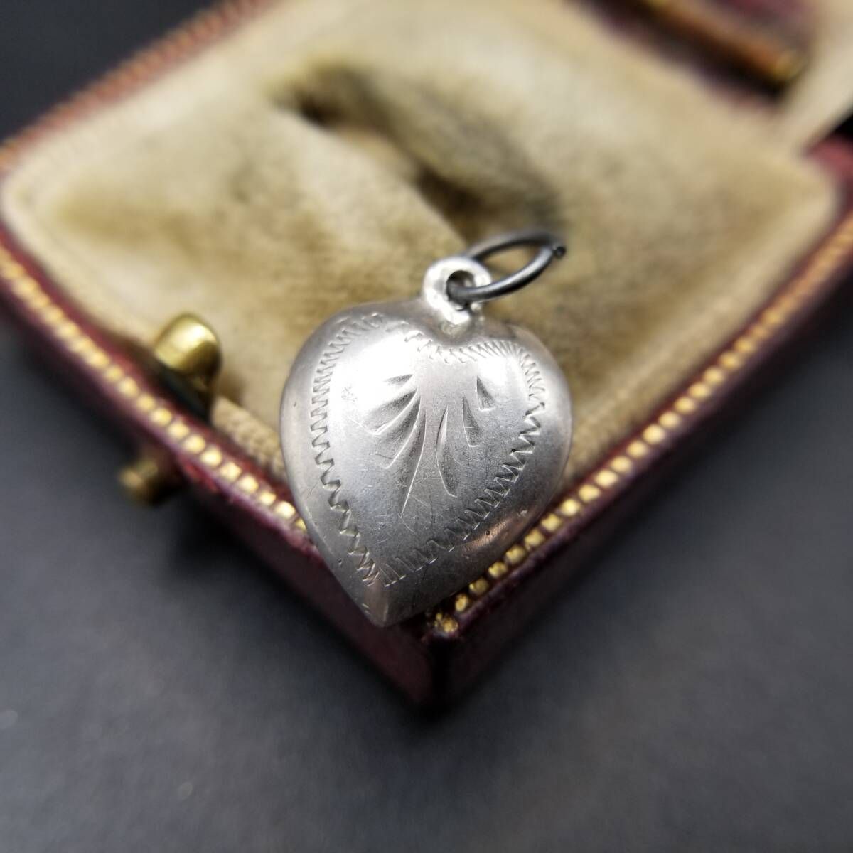 パフィーハート チャーム スウィートハートジュエリー ヴィンテージ