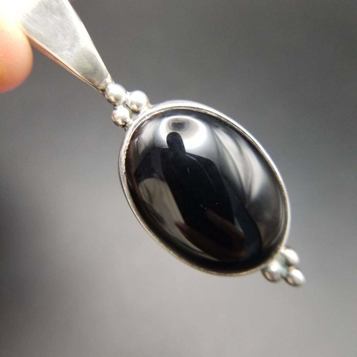 ナバホ族 Joe Begay 大粒 オニキス カボション ヴィンテージ チャーム