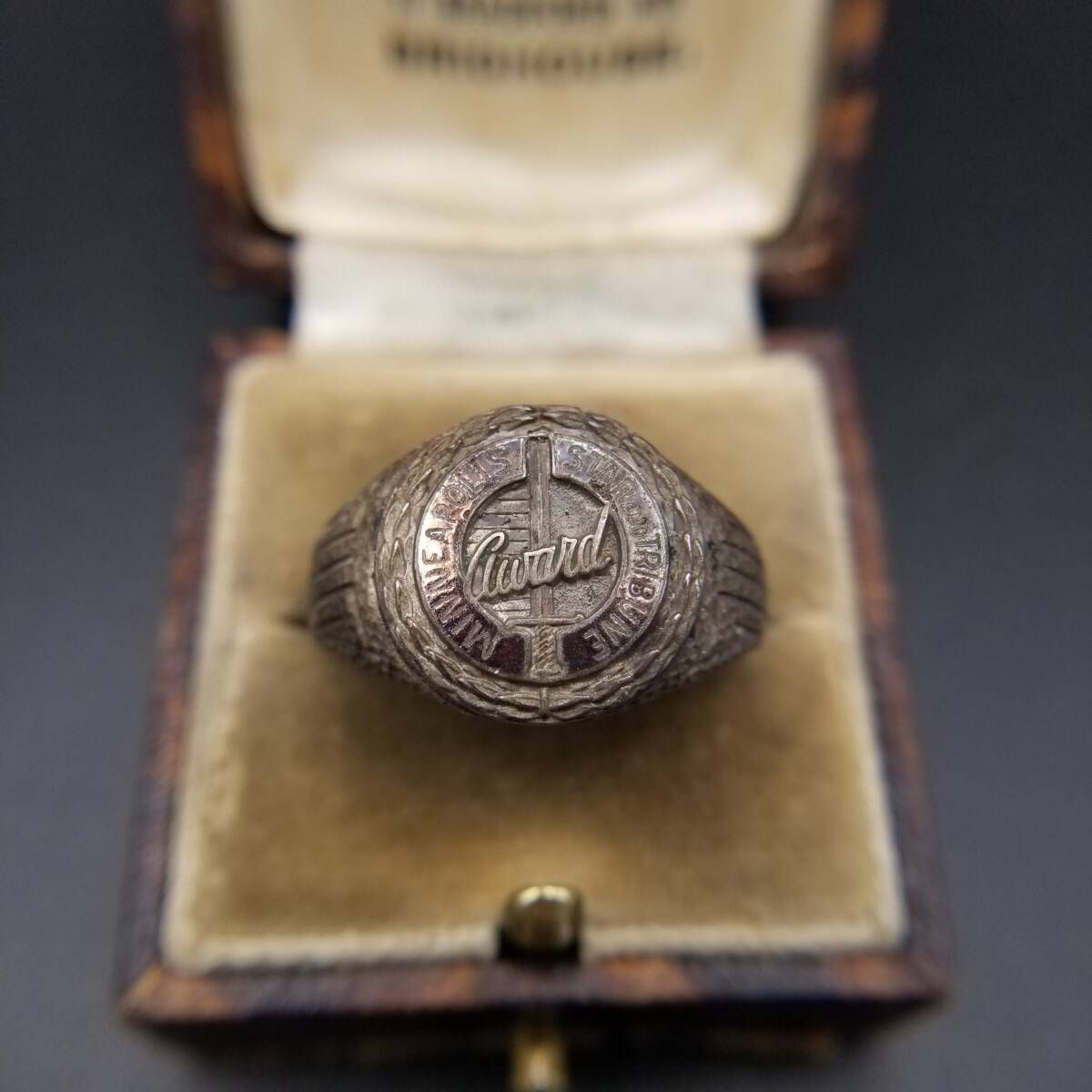 Minneapolis Star Tribune Award 925 シルバー ラウンド ヴィンテージ シグネット リング 銀 指輪 記念品 Y24-Q