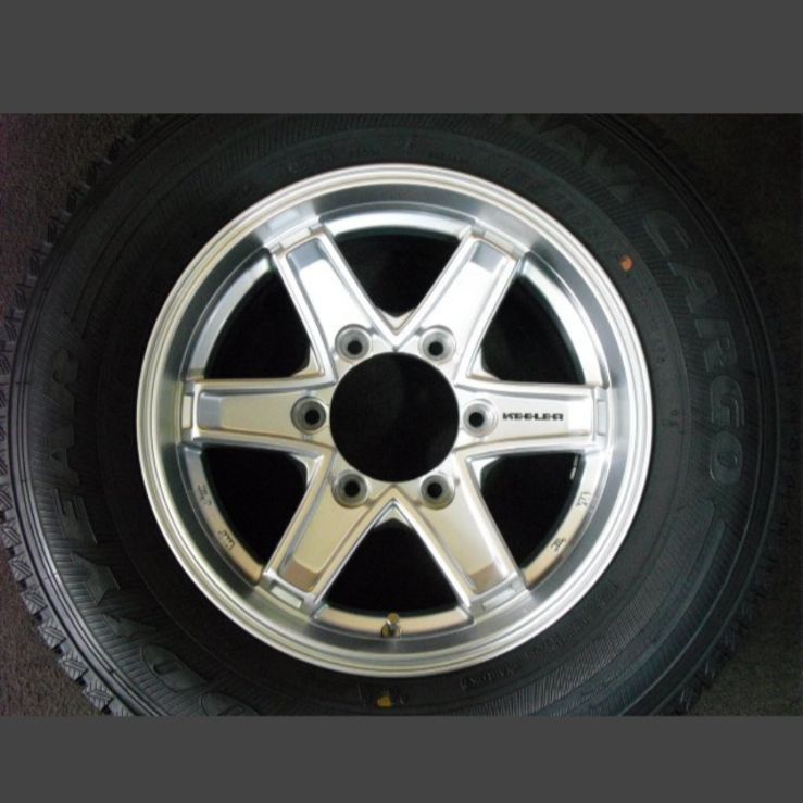 T-2163)本州送料無料 バリ山 24年製 グッドイヤー 200系ハイエース 等