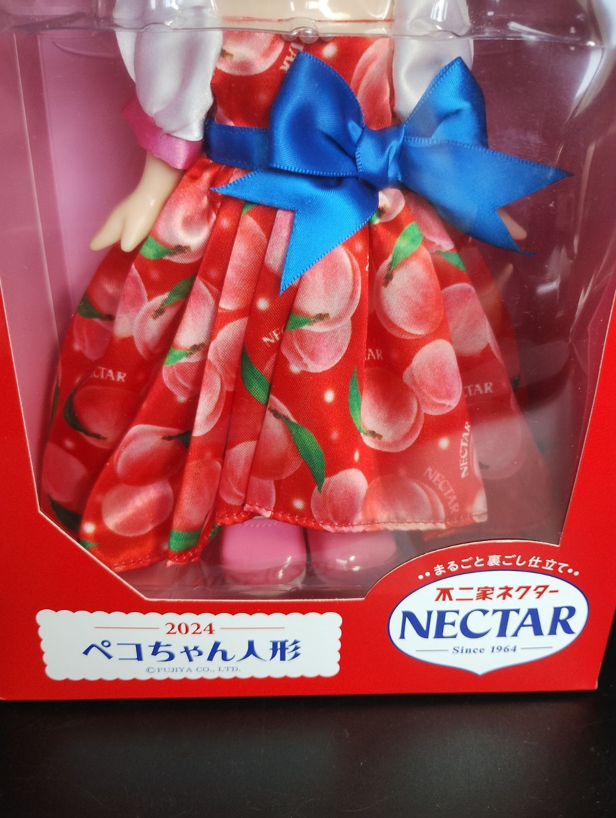 ペコちゃん人形 不二家 ネクター セブンイレブン限定 ピーチ柄 レア