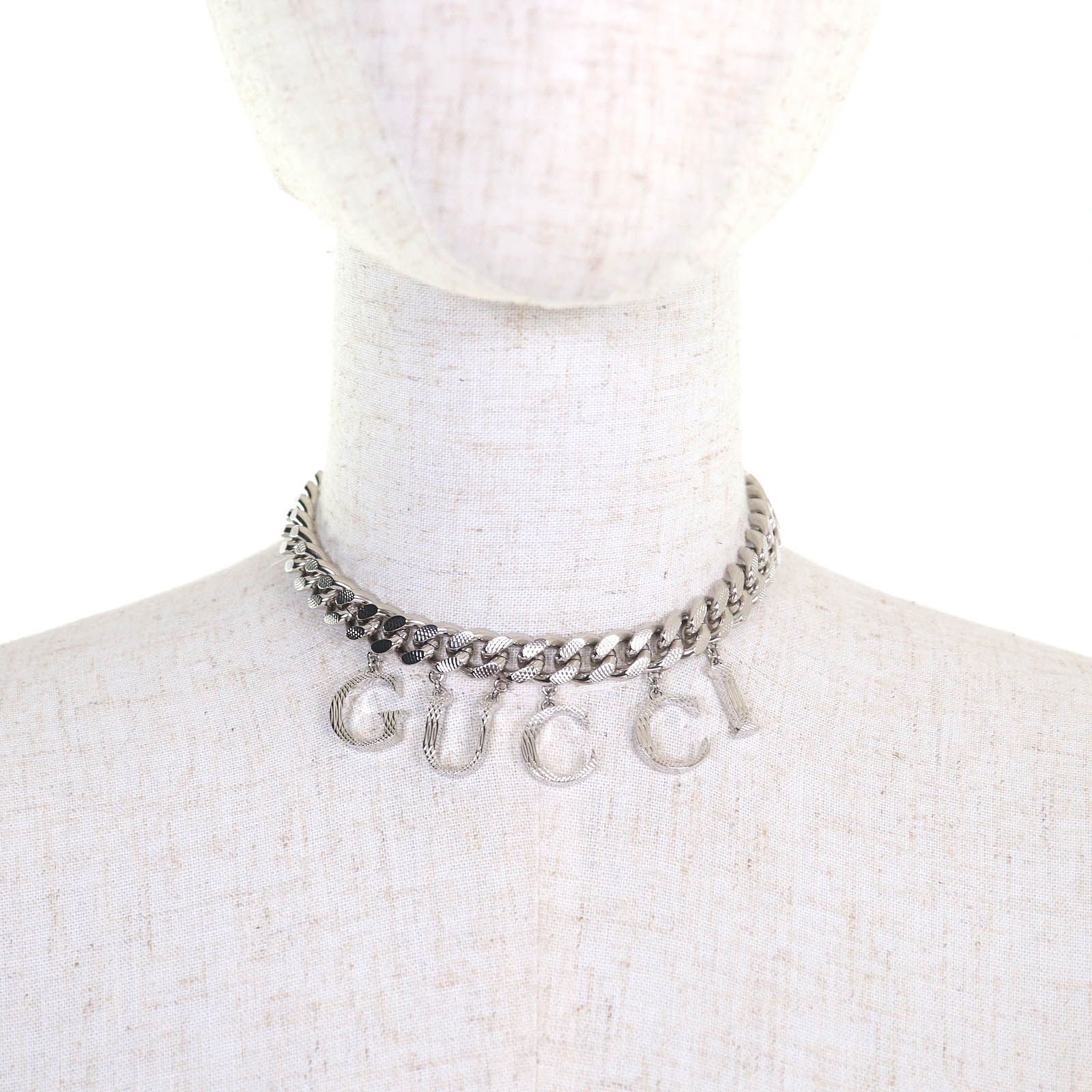 美品△GUCCI グッチ 675769 スクリプトロゴ チョーカー インター 