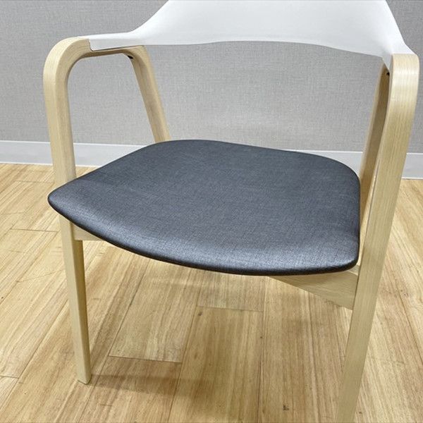 ダイニングチェア 木製 ミーティングチェア 肘付 エーレンチェア 人気