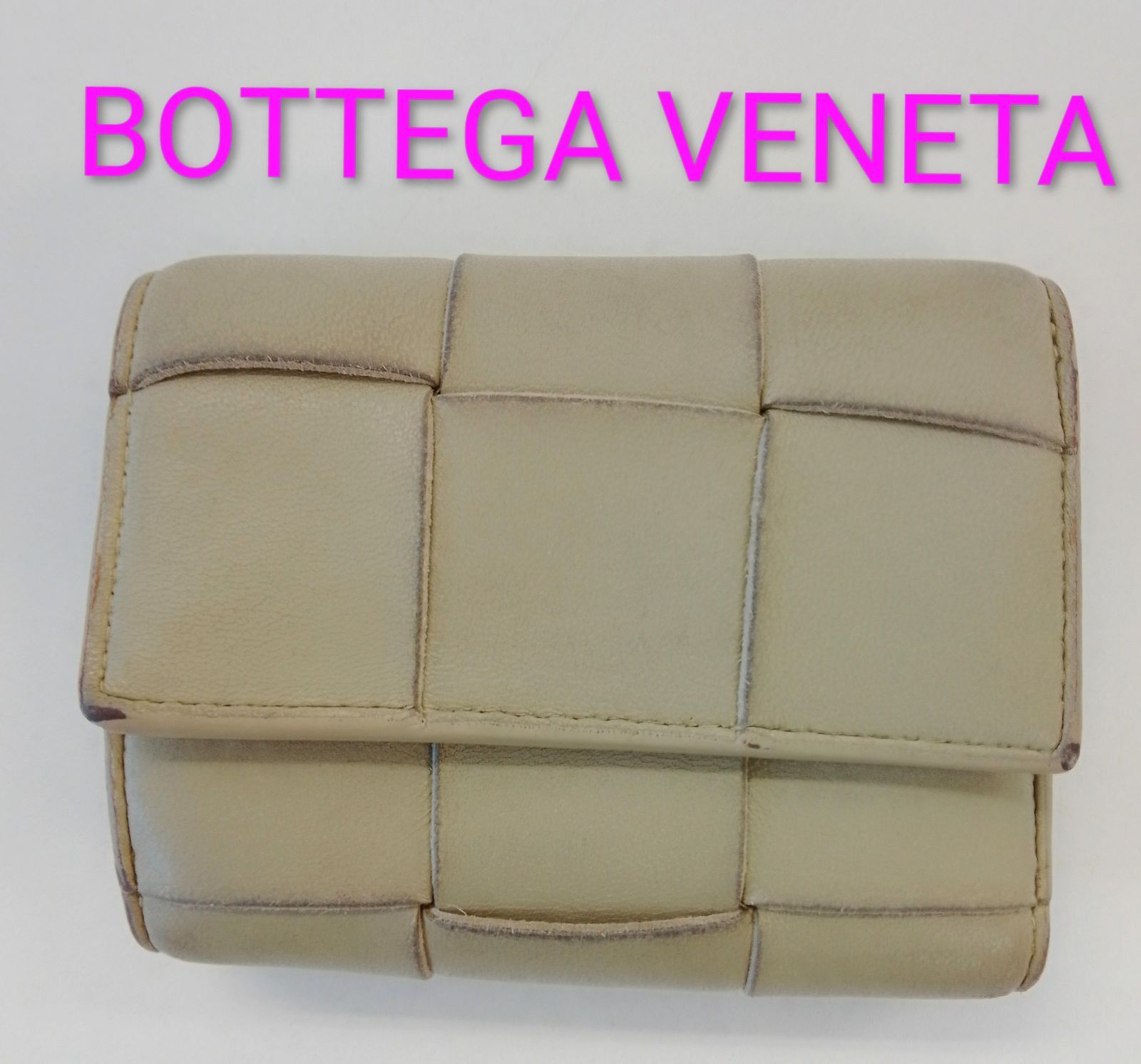 APV09 ボッテガヴェネタ カセット コンパクトウォレット APV09 ボッテガヴェネタ カセット コンパクトウォレット 3つ折財布