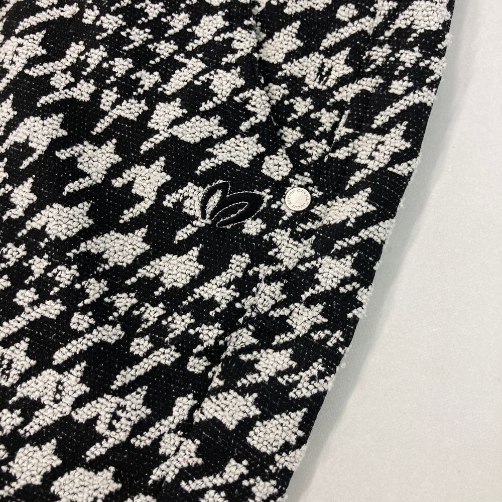 マスターバニー　パンツ　総柄　黒　グレー　4 M 未使用級　ストレッチ素材　春夏 サイズ：0 MASTER BUNNY EDITION マスターバニーエディション 2023年