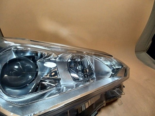 コーティング済 カローラフィールダー NZE164G 右ヘッドランプ・ヘッド  