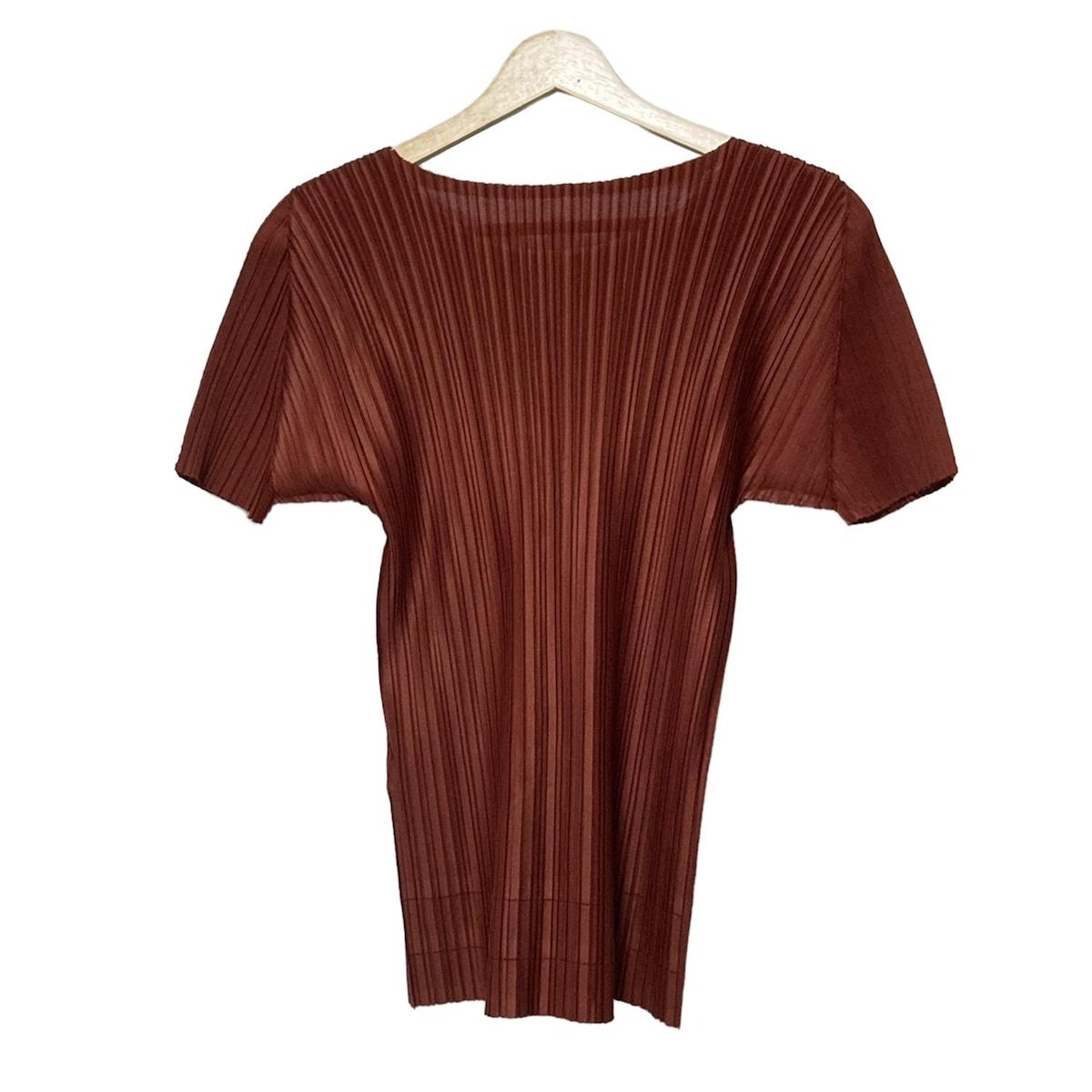 極美品✨PLEATS PLEASE プリーツ　花柄　ブラウン　半袖　トップス PLEATS PLEASE ISSEY MIYAKE（カットソー(半袖/袖なし)）のフリマ